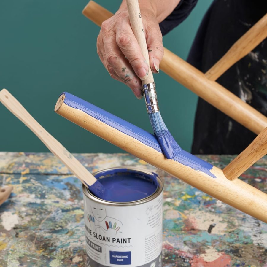 Annie Sloan Painting A Dining Chair Using Chalk Paint In Napoelonic Blue 1000 900x900 